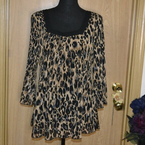 George cheetah print square neck crinkle long sleeve brown tan top - Picture 1 of 10